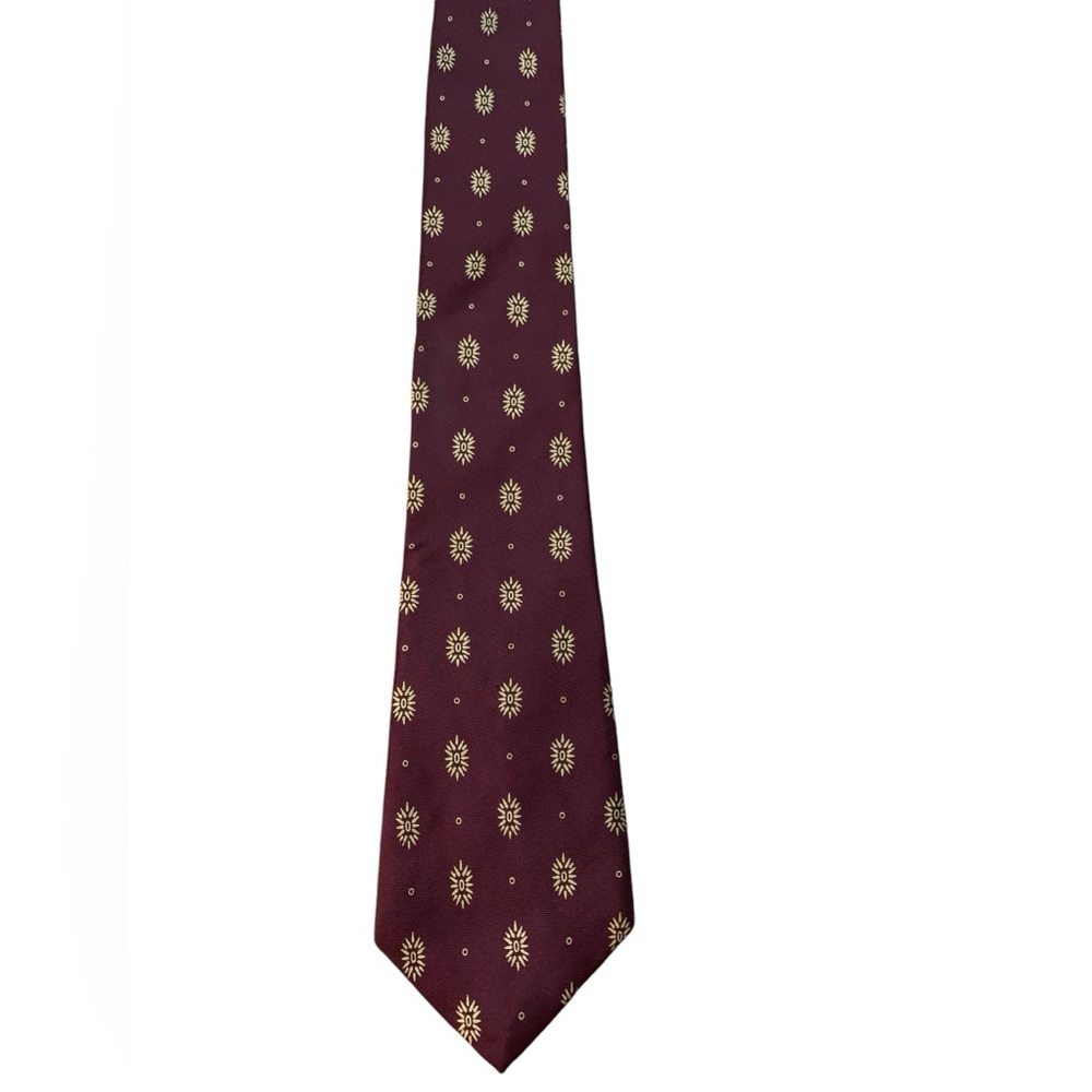 The Search for Alexander tie by Schreder w/ Symbol of Macedonian royal family.